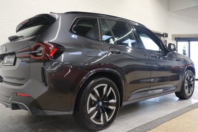 BMW iX3 Charged M-Sport