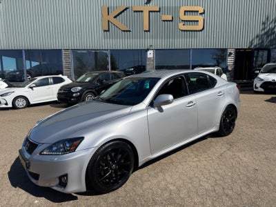 Lexus IS200d 2,2 L2 4d