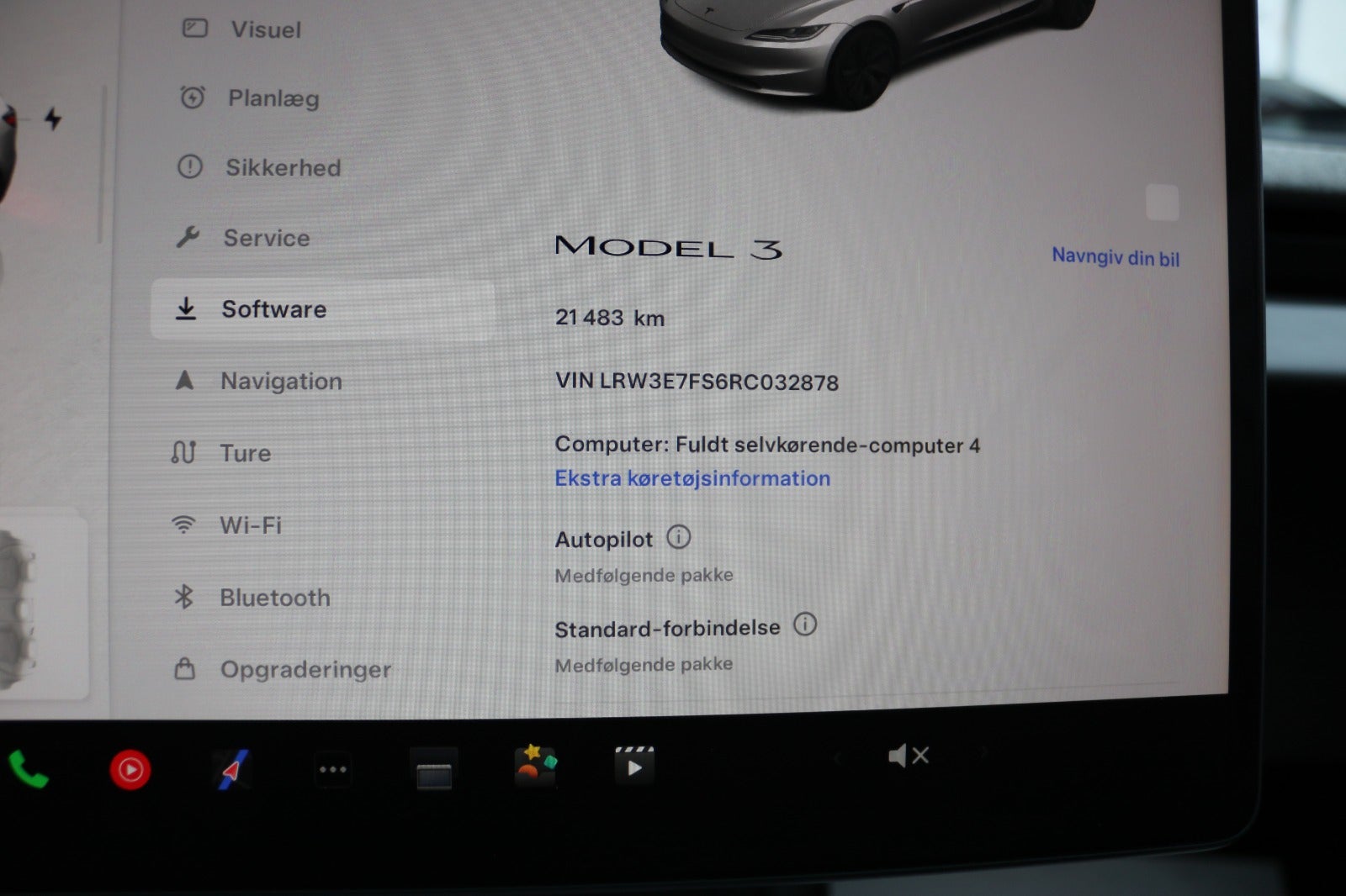 Tesla Model 3 RWD