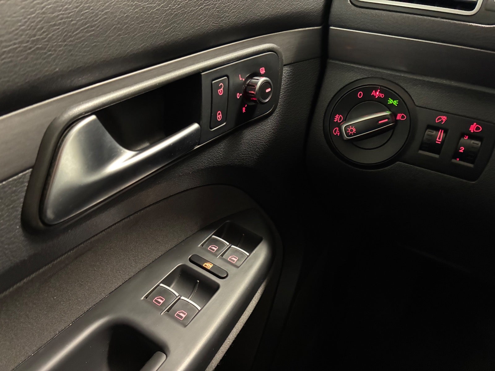 Billede af VW Touran 1,6 TDi 105 Comfortline BMT 7prs