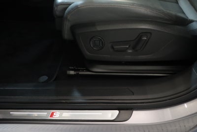 Audi Q4 e-tron edition one S-line Sportback quattro