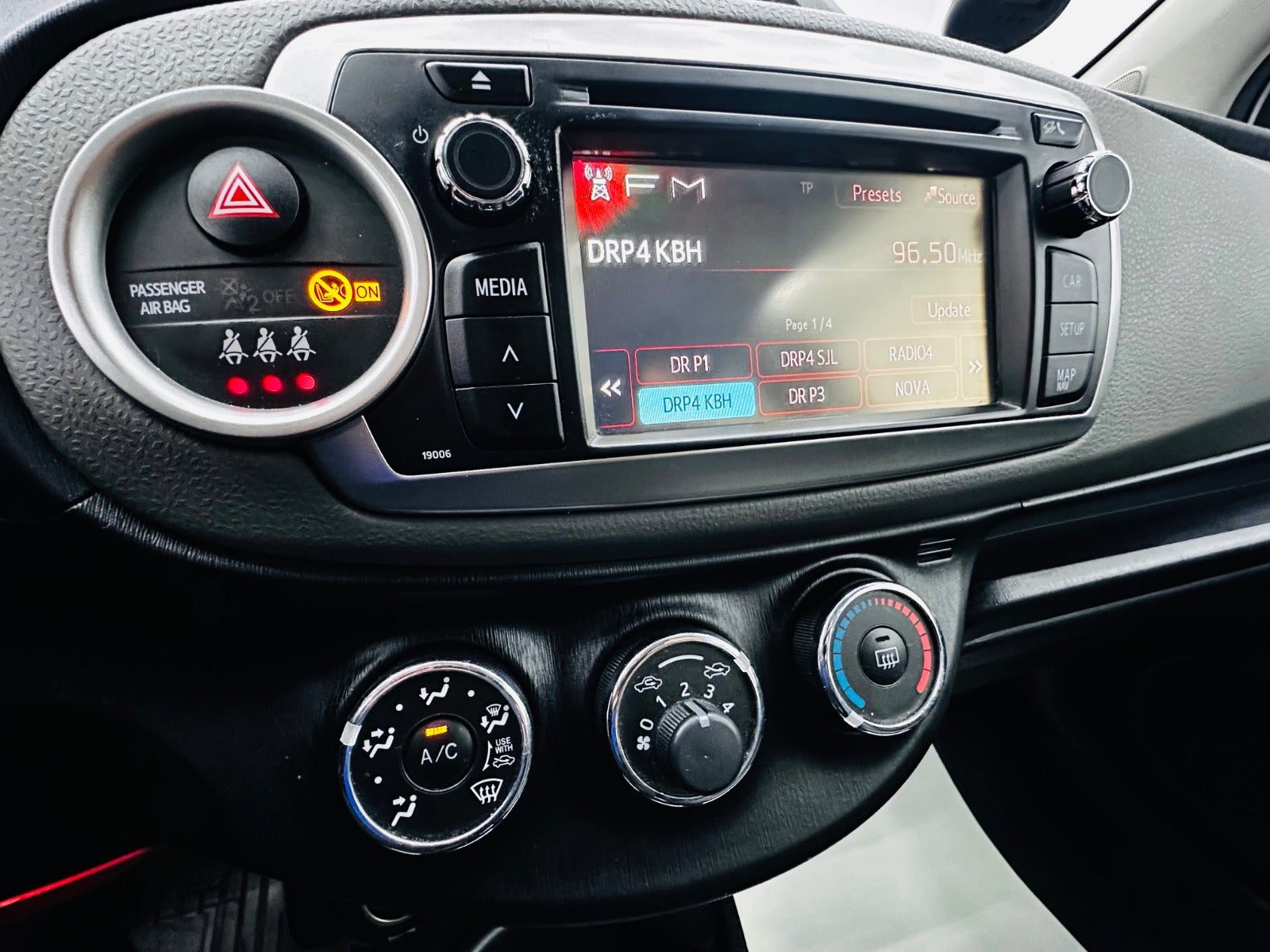 Billede af Toyota Yaris 1,0 VVT-i T2 Touch