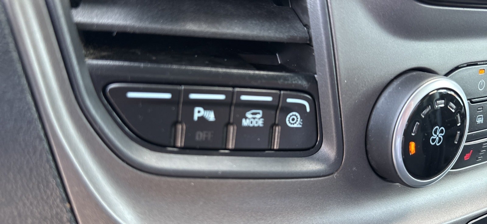 Billede af Ford Transit Custom 300L 2,0 TDCi 170 Trend