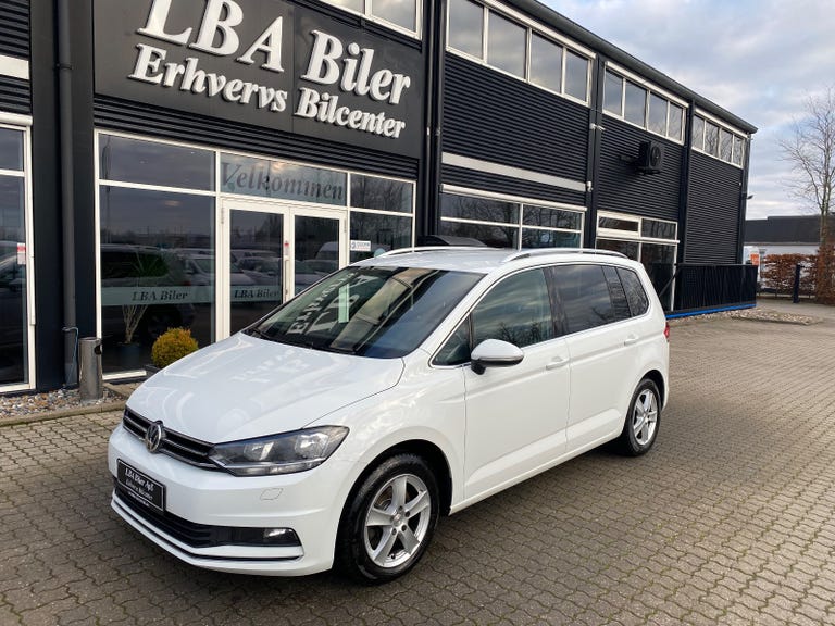 VW Touran TDi 150 Highline+ DSG Van