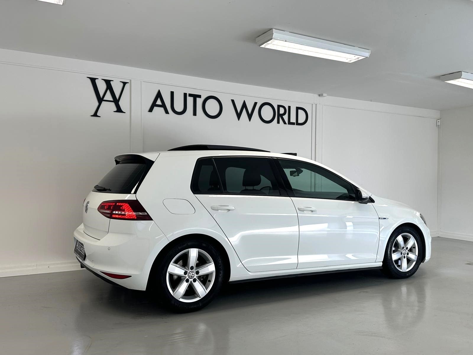 VW Golf VII 2016