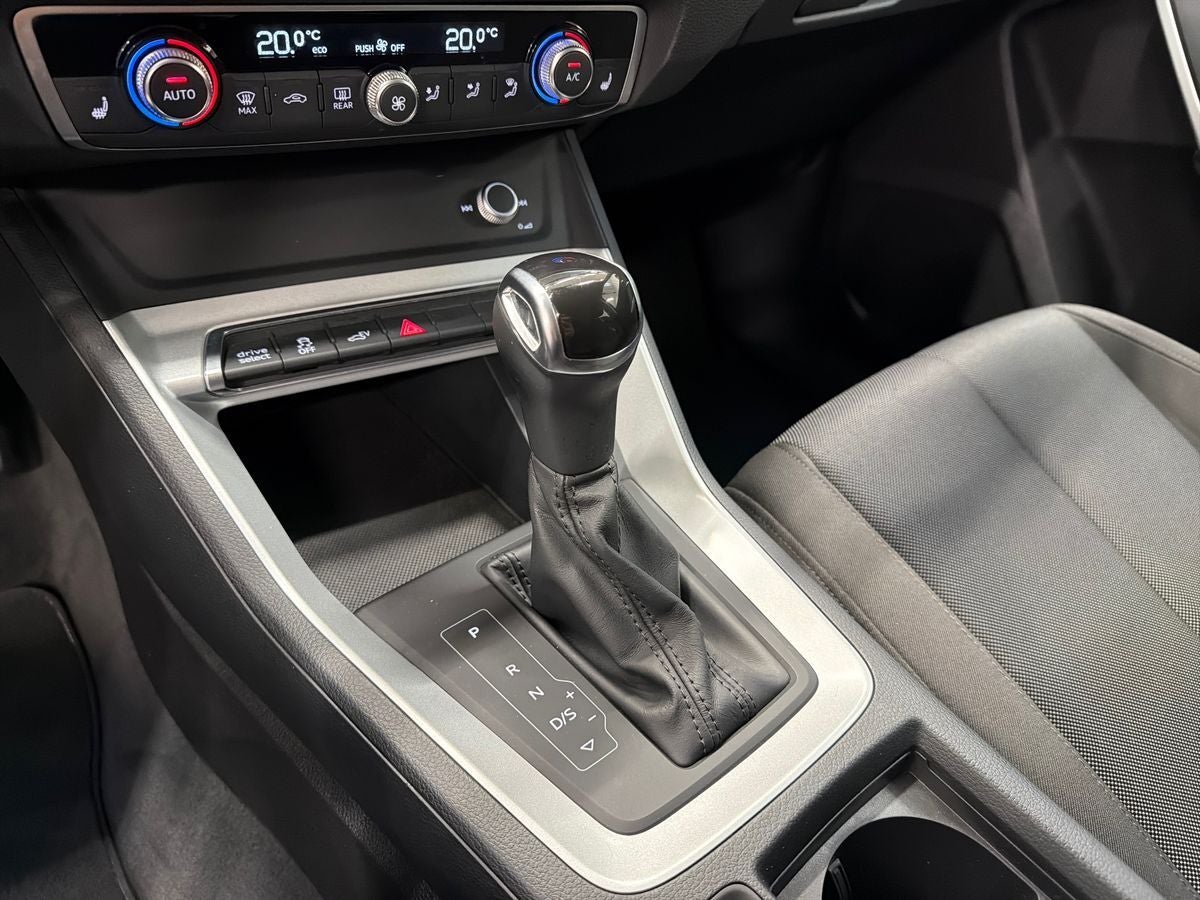 Audi Q3 TFSi e Attitude plus S-tr. billede 16