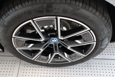 BMW i4 eDrive35 M-Sport