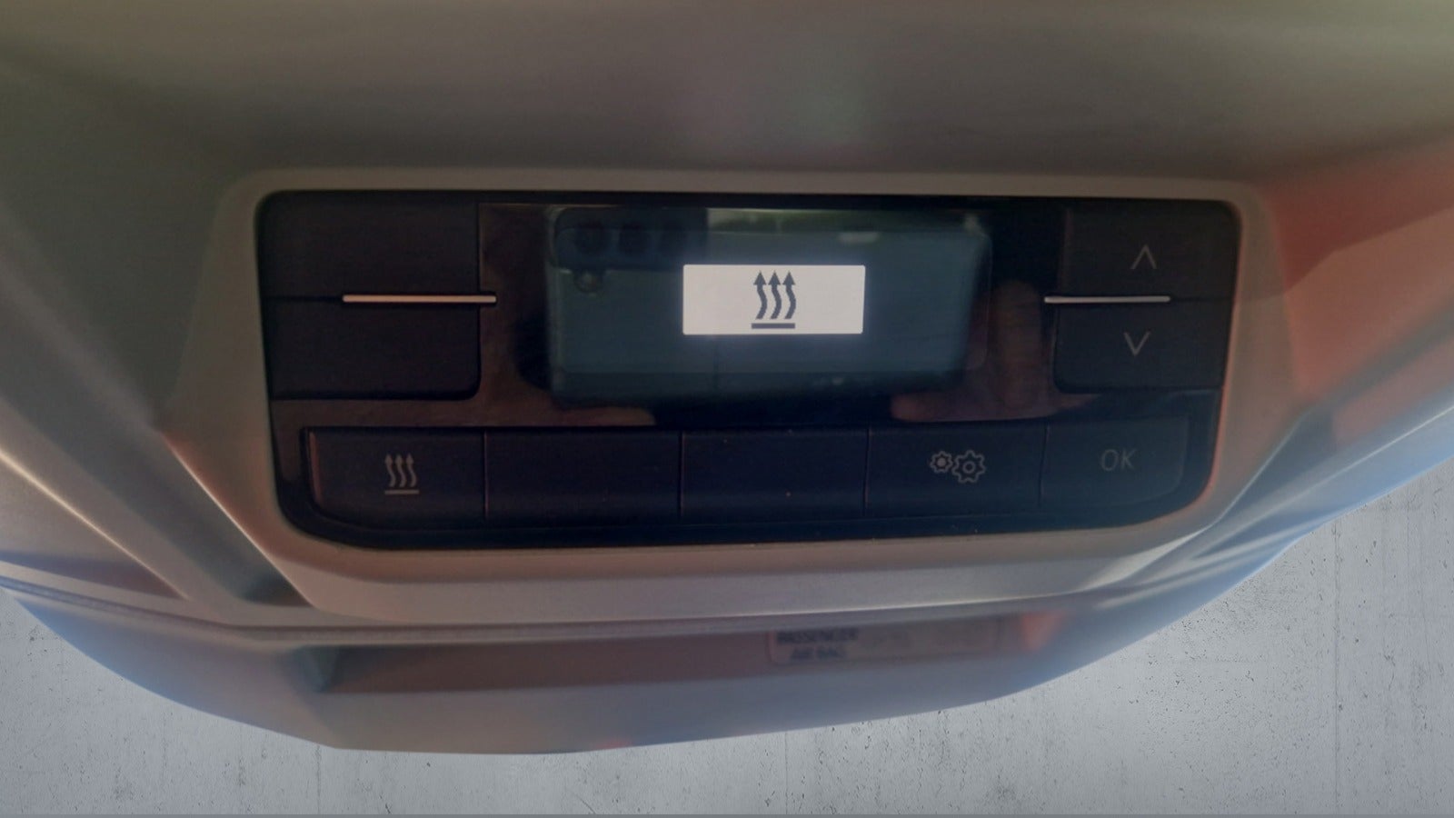 Billede af VW Crafter 35 2,0 TDi 177 Kassevogn L3H2 aut.