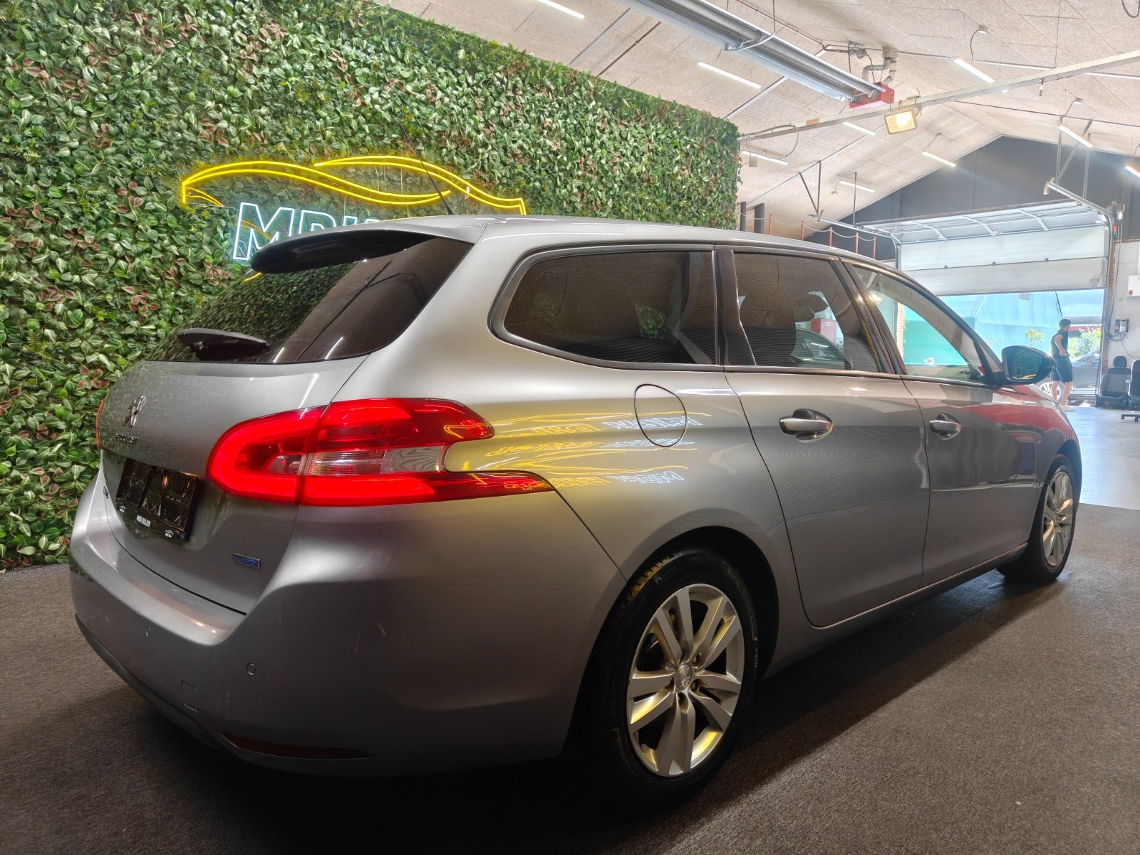 Billede af Peugeot 308 1,6 BlueHDi 120 Active SW