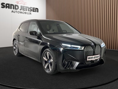 BMW iX xDrive40 Supercharged
