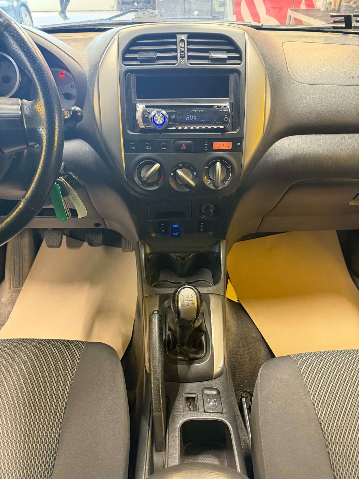 Billede af Toyota RAV4 2,0 D-4D 4x4 Van