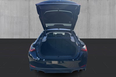 BMW i4 eDrive35 Charged