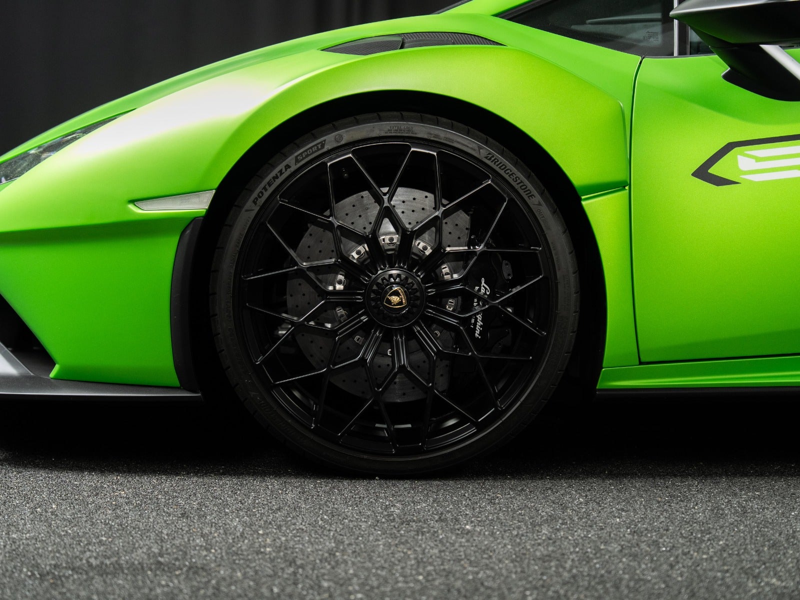 Gallery image 7 of 12