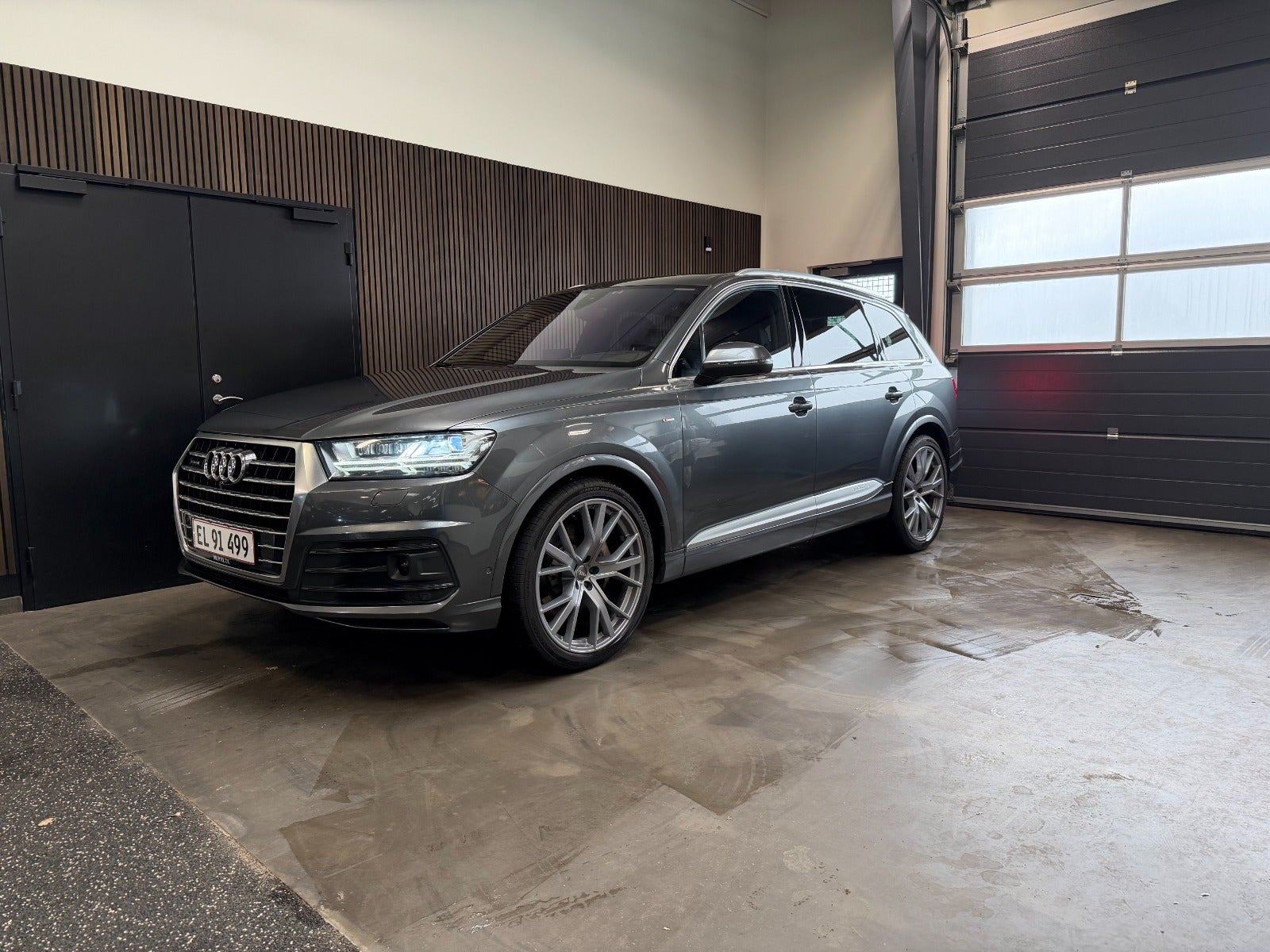 Audi Q7 TDi 272 S-line quattro Tiptr. 7prs