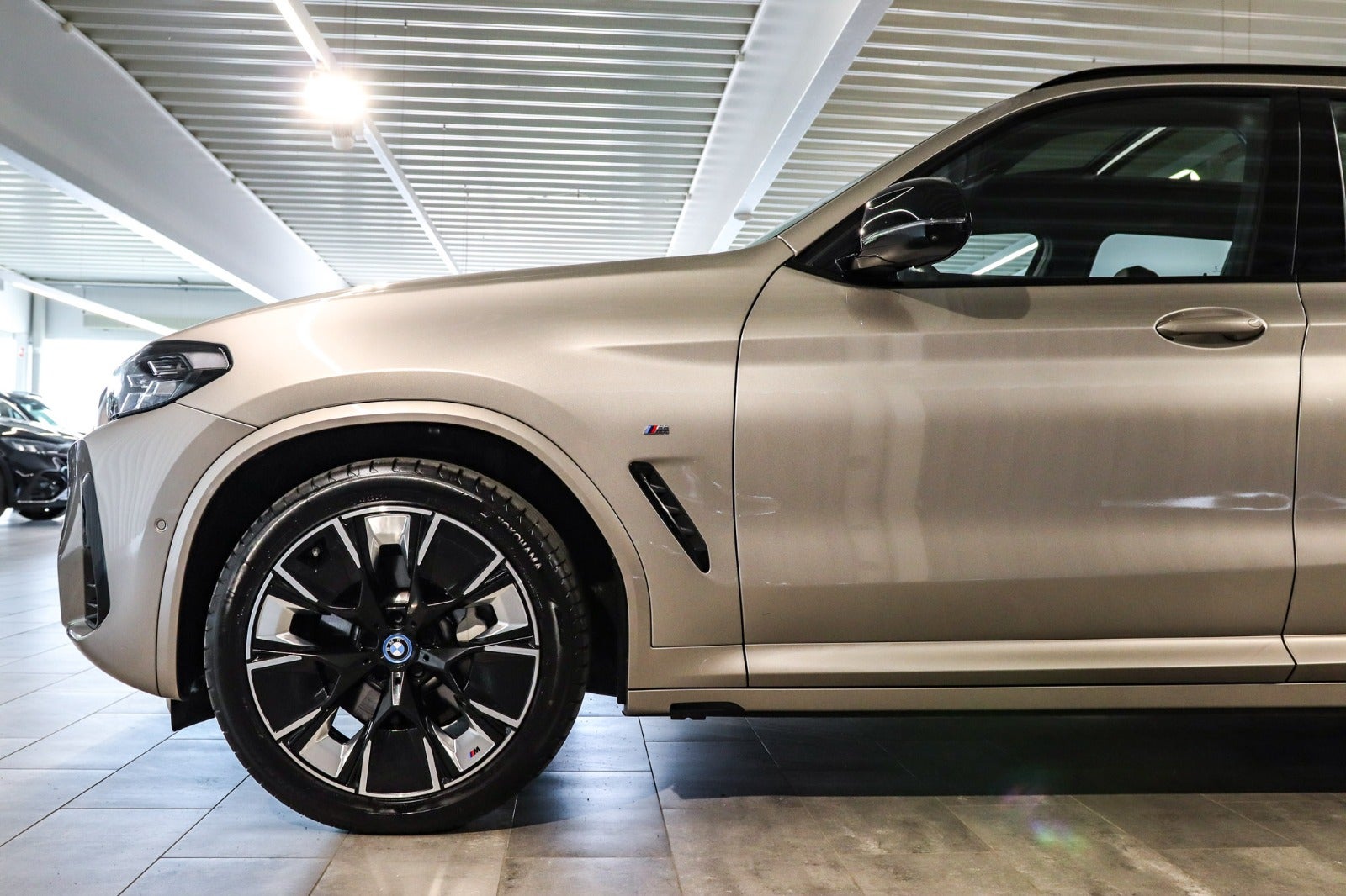 Billede af BMW iX3  Charged Plus M-Sport