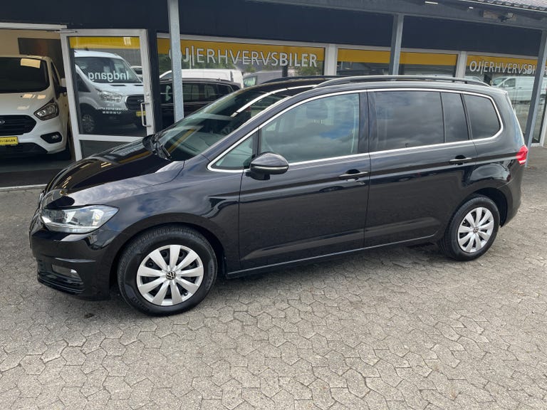 VW Touran TDi 150 Comfortline DSG Van