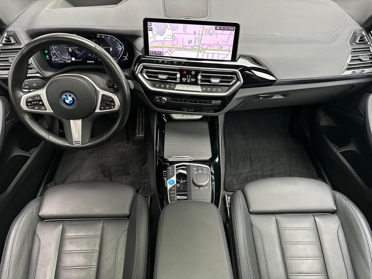 BMW iX3 Charged Plus M-Sport billede 4