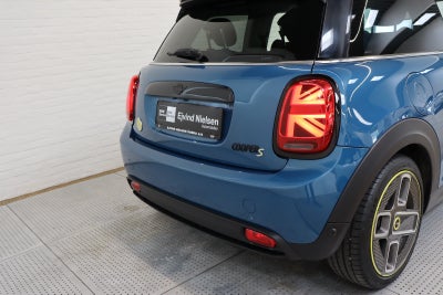 MINI Cooper SE Edition Premium Plus