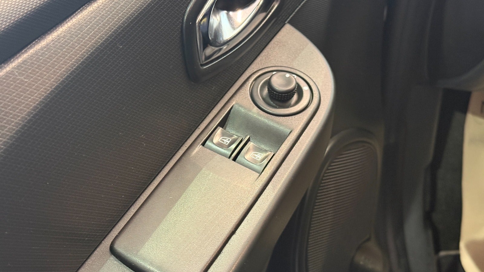 Billede af Renault Clio IV 1,5 dCi 75 Authentique