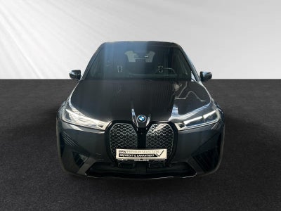 BMW iX xDrive40 BMW iX xDrive40 - 2
