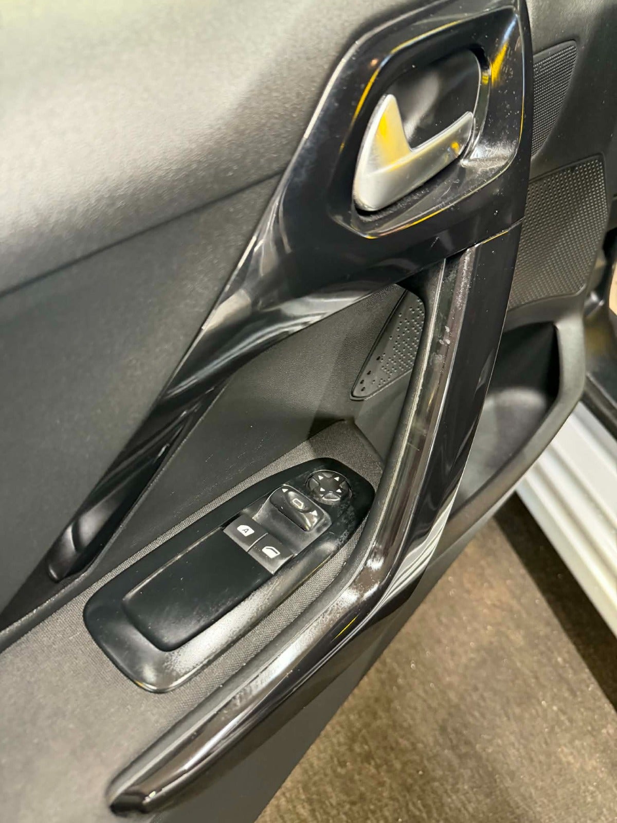 Billede af Peugeot 208 1,2 e-VTi 82 Active ESG