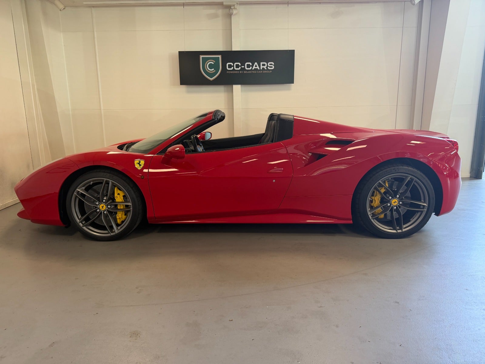 Ferrari 488 Spider 3,9 DCT