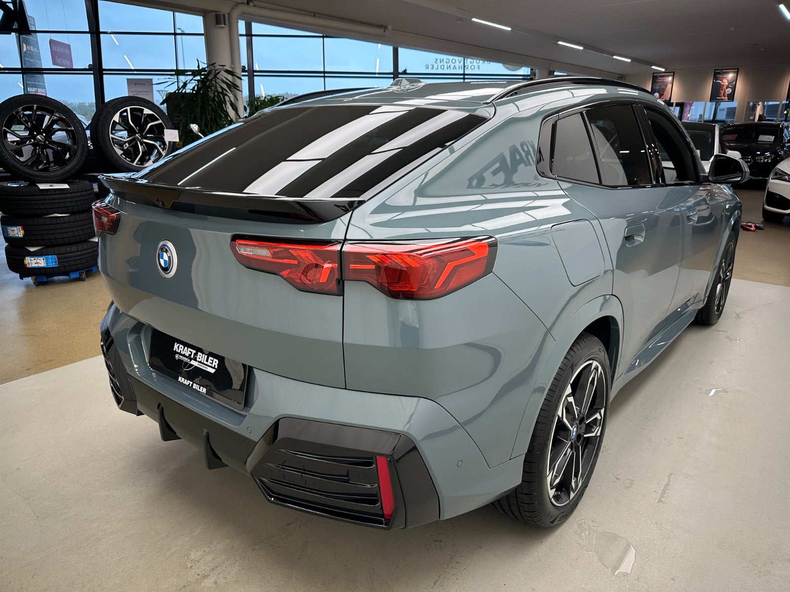 Billede af BMW iX2  eDrive20 M-Sport