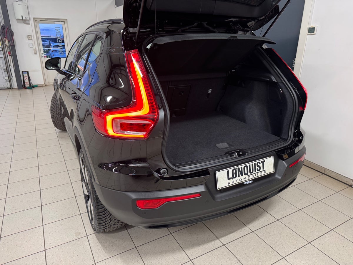 Volvo XC40 P6 ReCharge Core