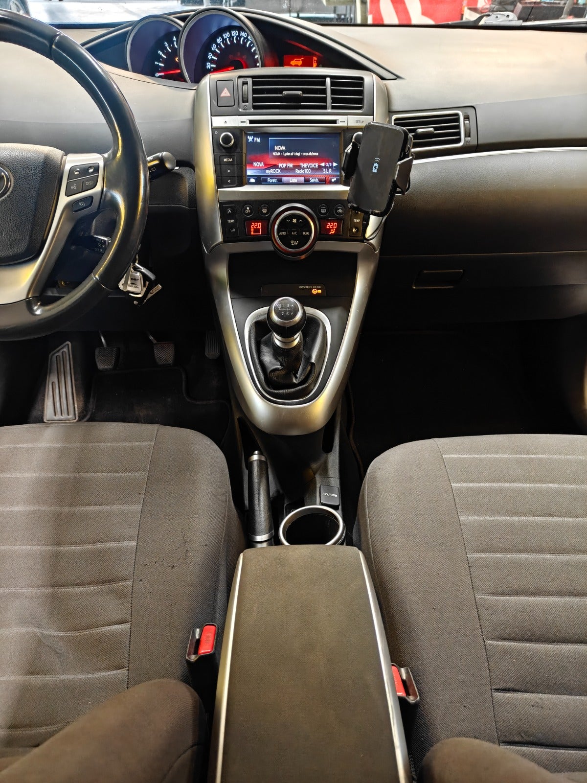 Billede af Toyota Sportsvan 1,6 D-4D T2 Touch