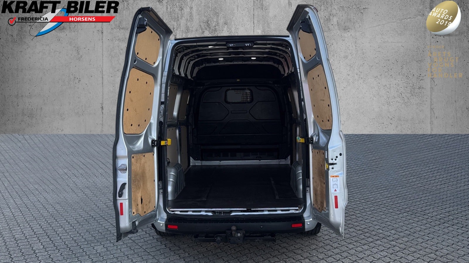 Billede af Ford Transit Custom 300L 2,0 TDCi 170 Trend