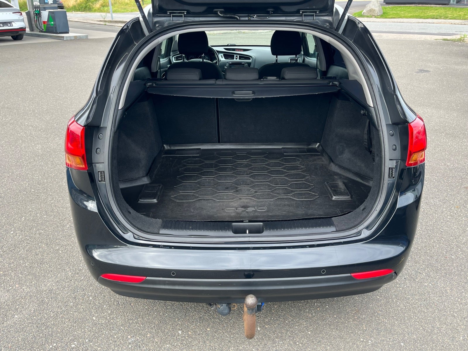 Billede af Kia Ceed 1,4 CVVT Family+ SW