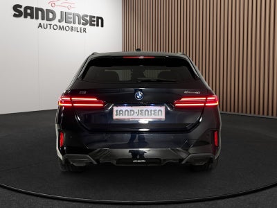 BMW i5 eDrive40 Touring Fully Charged M-Sport
