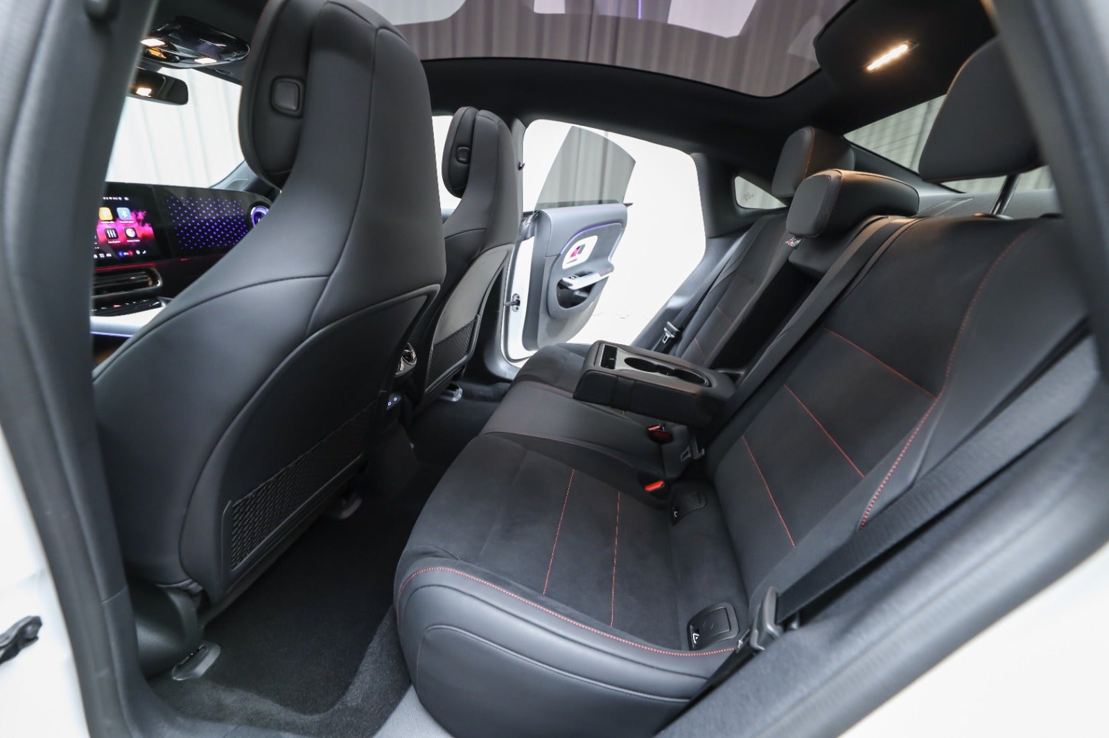 Mercedes-Benz CLA 250+ (5/8)