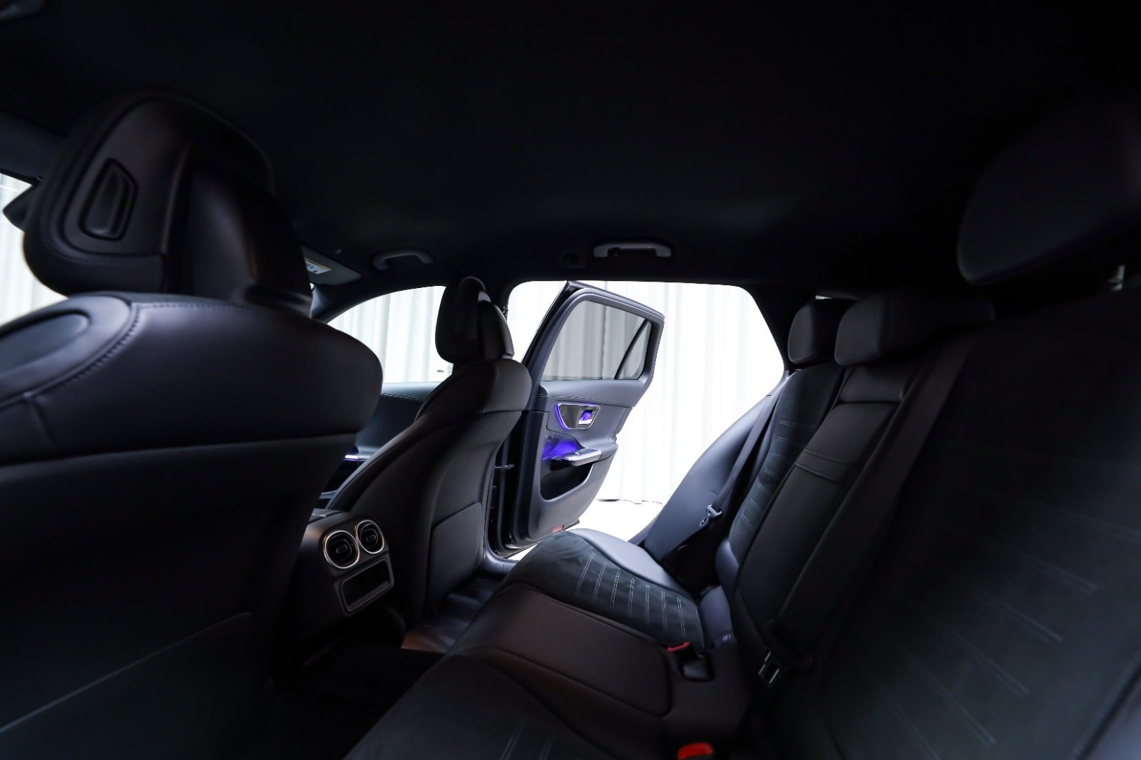 Mercedes-Benz C 300 e (5/8)