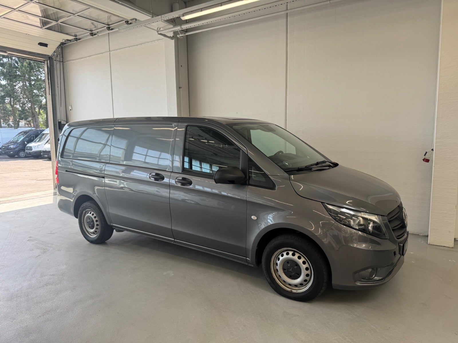 Billede af Mercedes Vito 114 2,0 CDi Kassevogn aut. L RWD