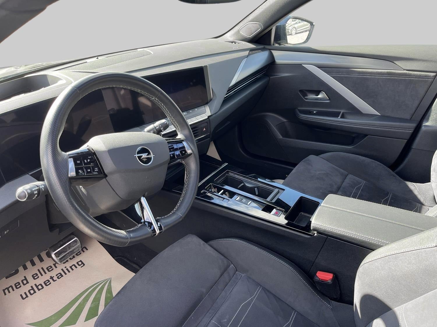 Billede af Opel Astra-e 54 Ultimate Sports Tourer