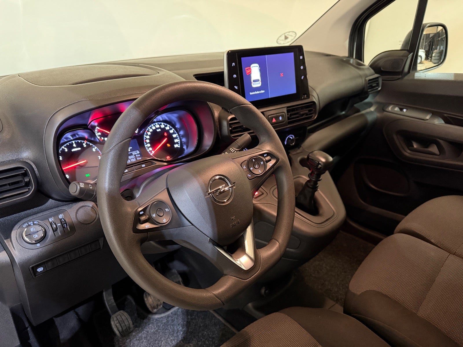 Opel Combo D 102 Enjoy+ L1V1