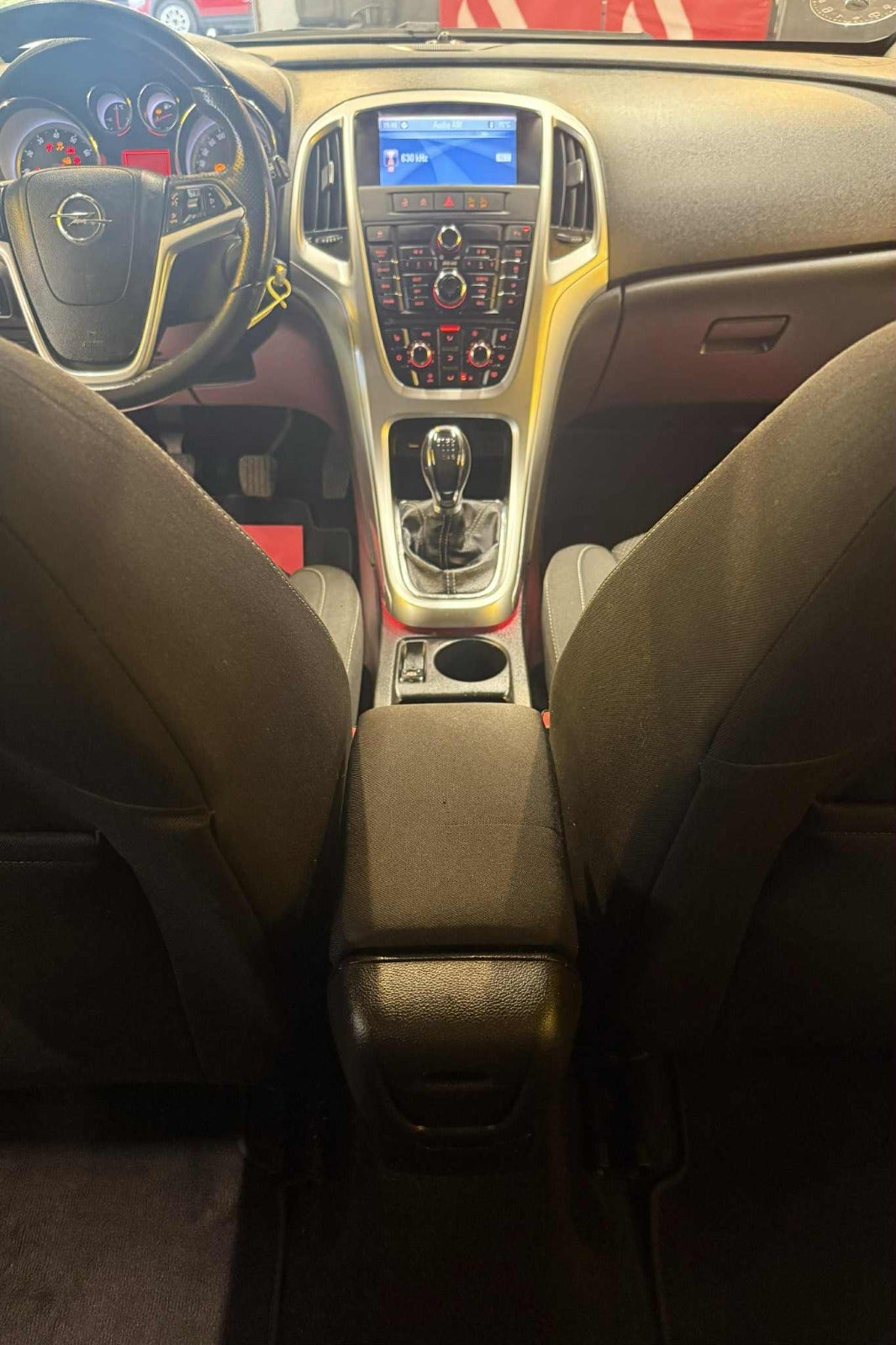 Billede af Opel Astra 1,6 T 180 Sport