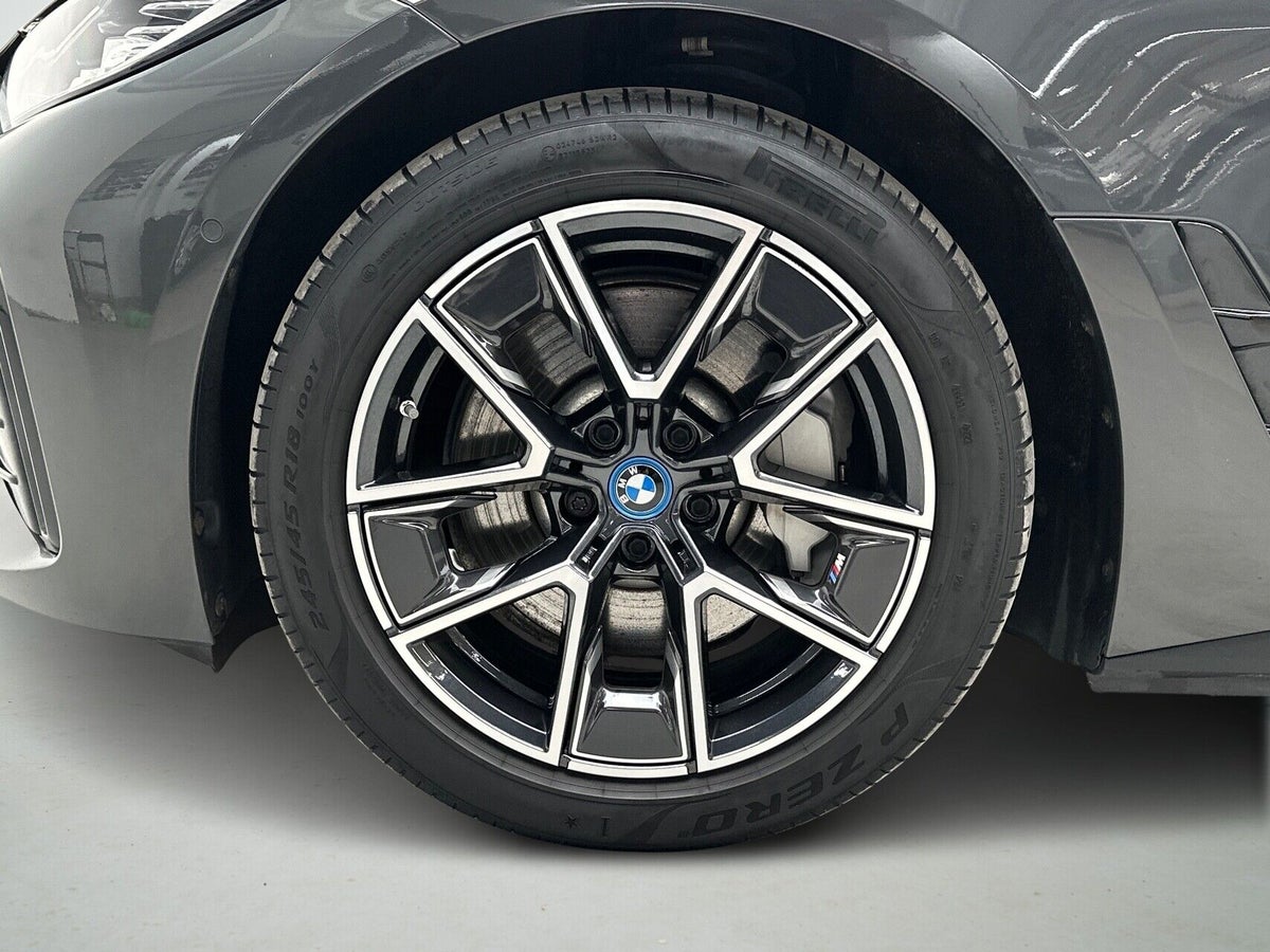 BMW i4 eDrive40 billede 8