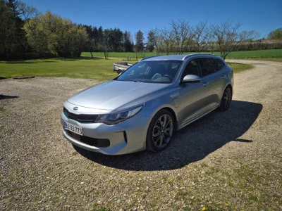 Kia Optima 2,0 PHEV SW aut. 5d