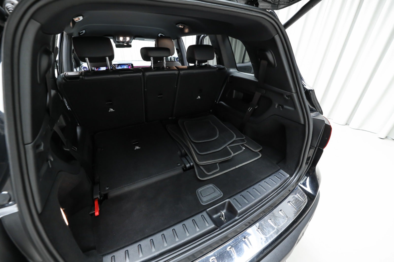 Mercedes-Benz EQB 250+