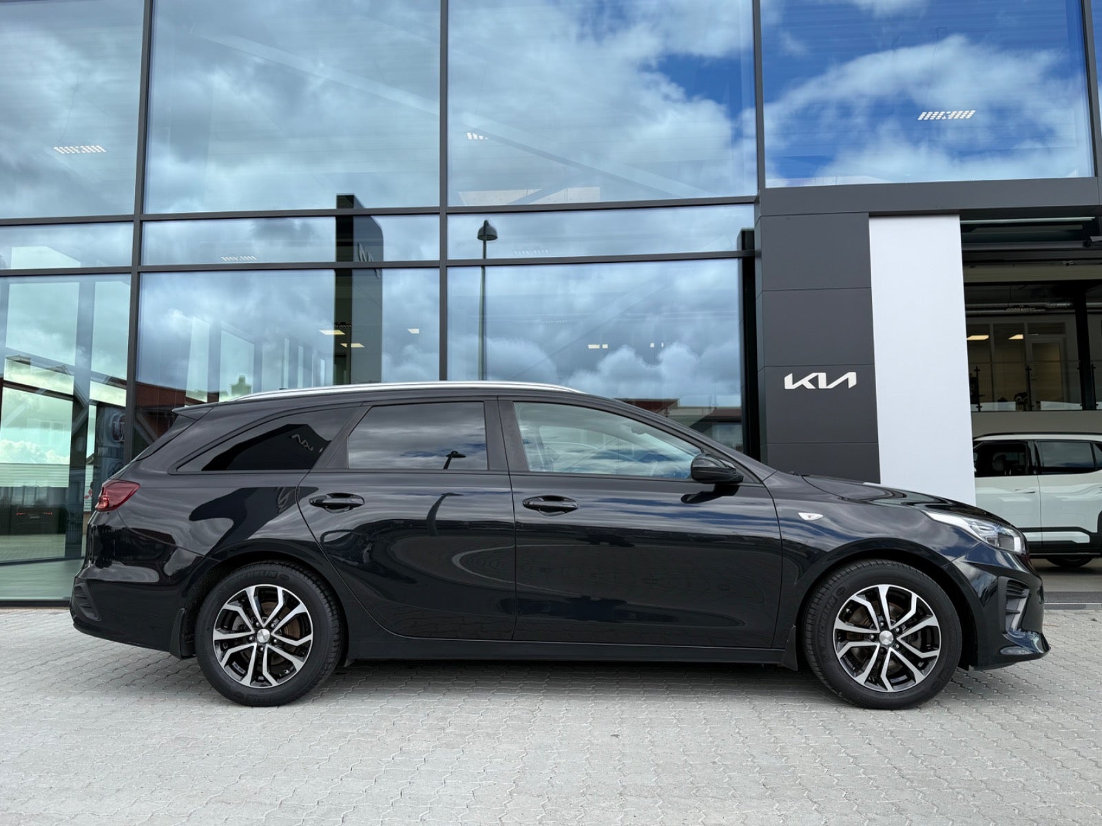 Kia Ceed T-GDi Vision SW