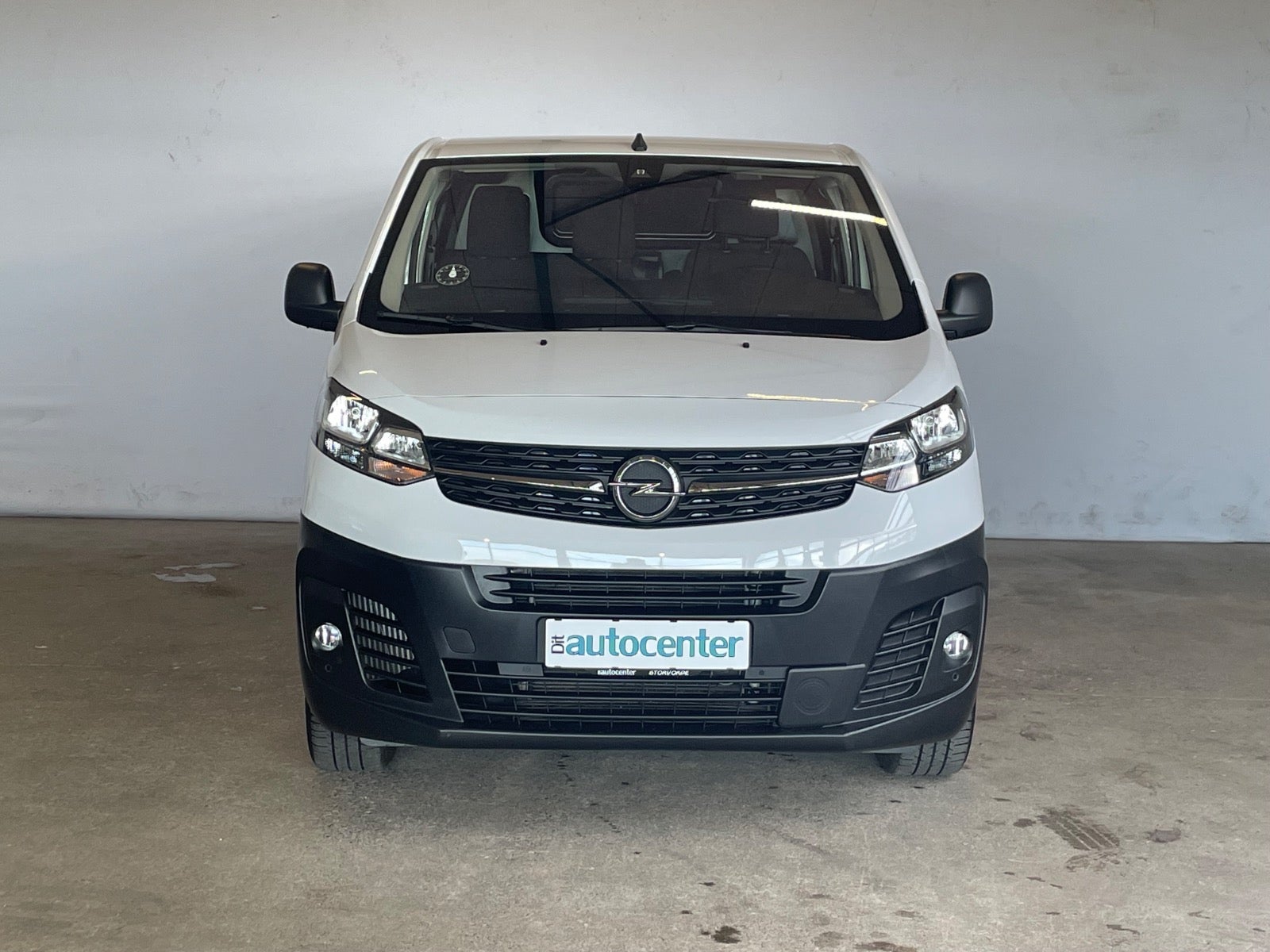 Opel Vivaro D 145 Enjoy+ L3V2 aut.