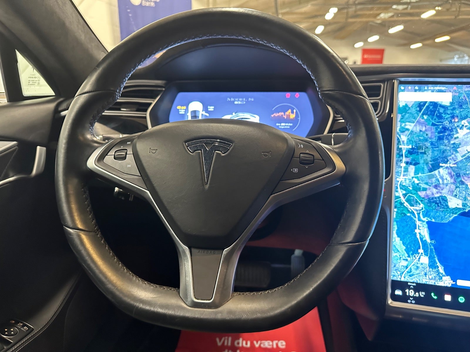 Tesla Model S 2016