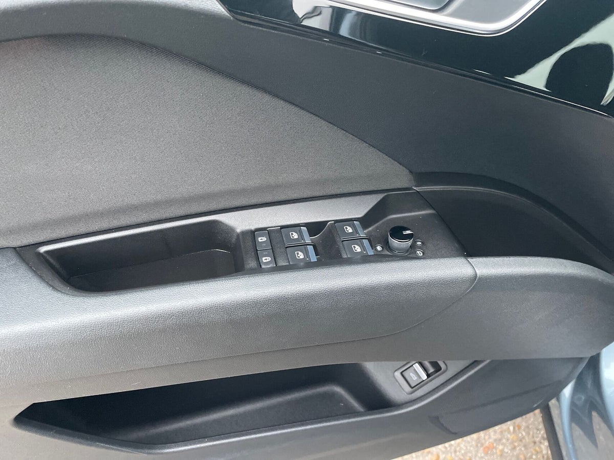 Audi Q4 e-tron Advanced billede 16