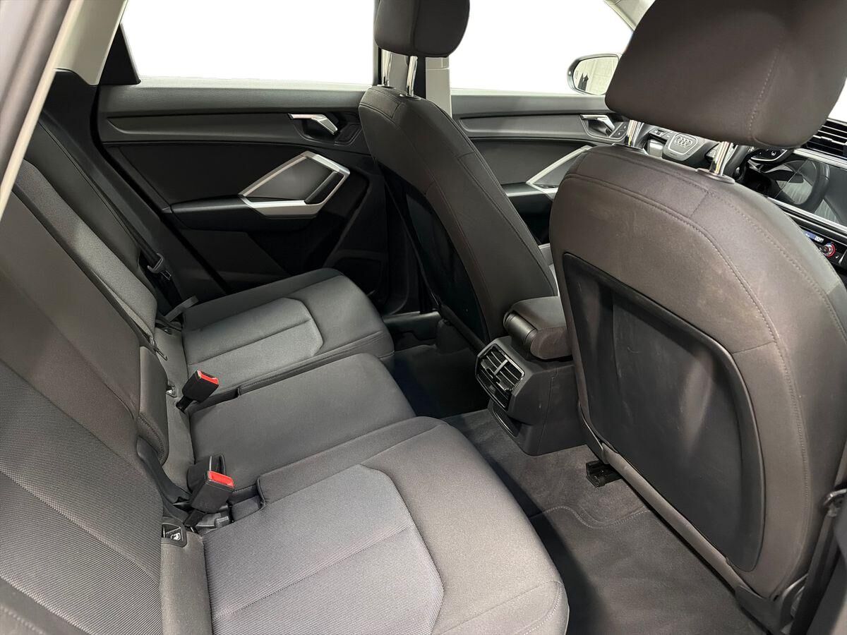 Audi Q3 TFSi e Attitude plus S-tr. billede 12