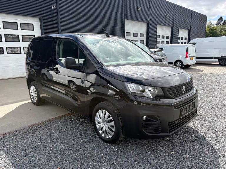 Peugeot Partner BlueHDi 100 L1V1 Plus Van