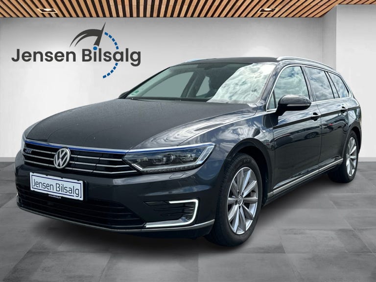 VW Passat GTE Highline+ Variant DSG