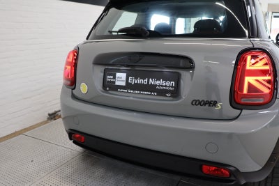 MINI Cooper SE Classic Trim