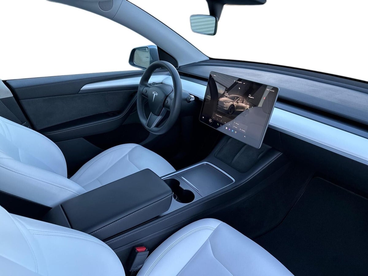 Tesla Model Y Performance AWD billede 10